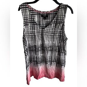 Simply Vera Black Pink Pattern Sleeveless Top